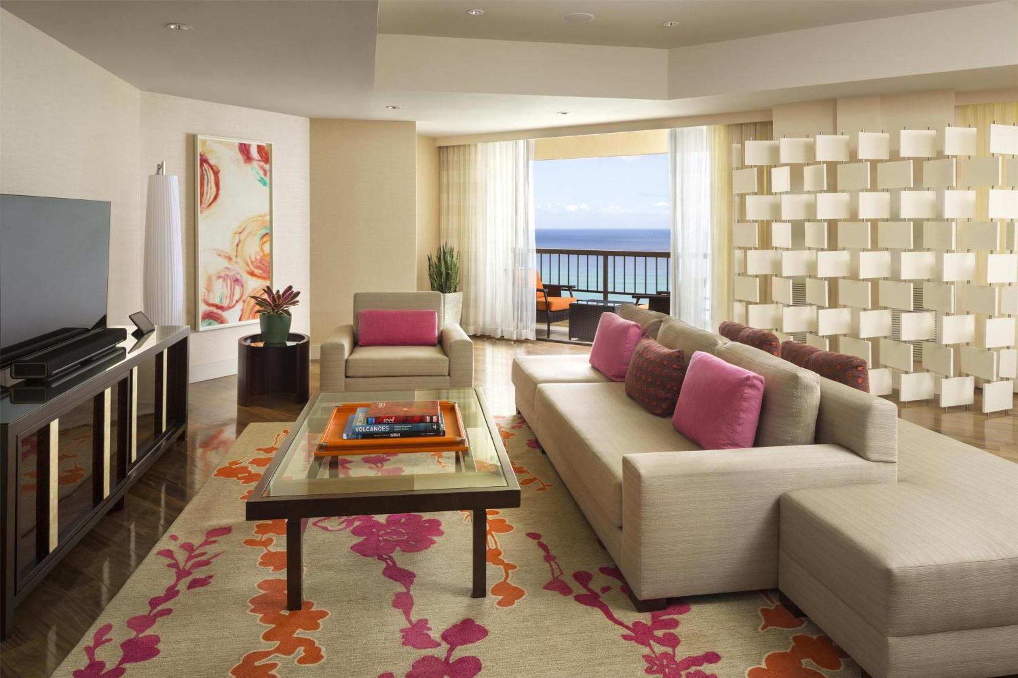 Hyatt Regency Waikiki & Resort