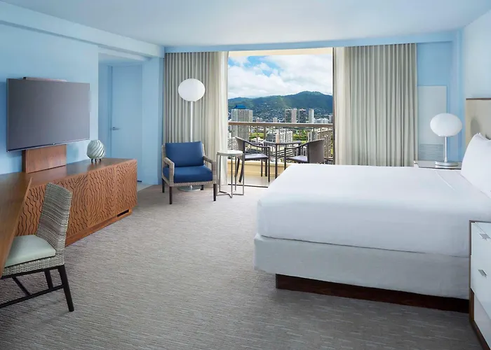Hyatt Regency Waikiki Beach Resort & Spa